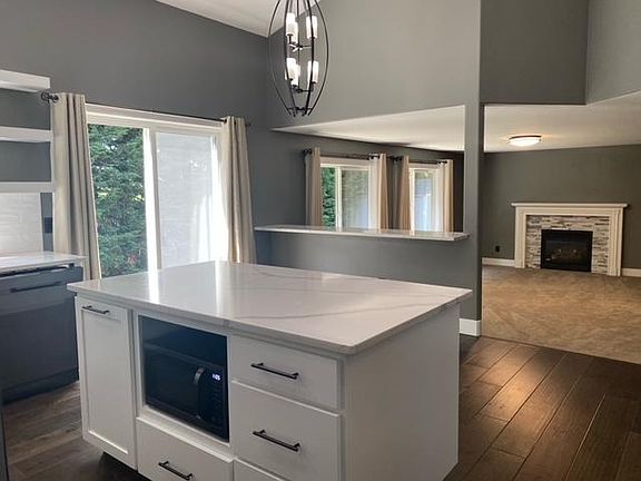 5th image of 10514 153rd Street Ct E