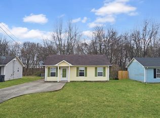 634 Stateline Rd, Oak Grove, KY 42262
