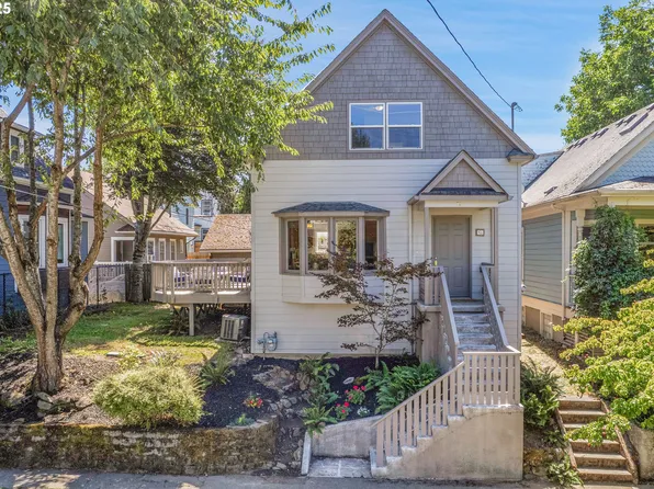 78 NE Ivy St, Portland, OR 97212