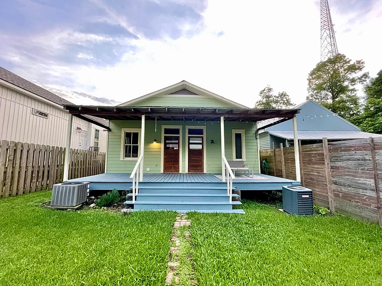 643 Maximillian St — Photo 10