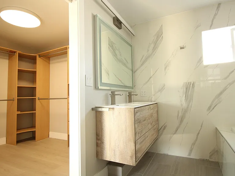 832 Rose Ave — Photo 41
