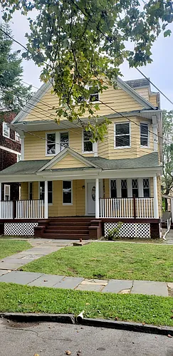 176 Elm Ave #1 Photo 1 176 Elm Ave #1 Photo 1