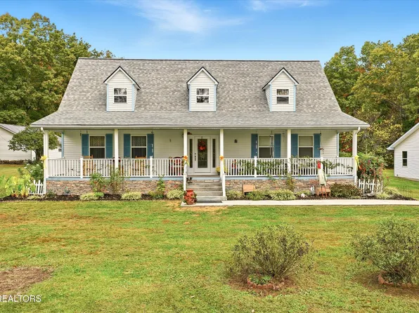 1569 Hollis Poore Rd, Jamestown, TN 38556