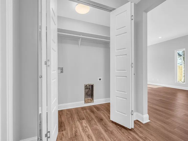 302 Collier Ave #A — Photo 6