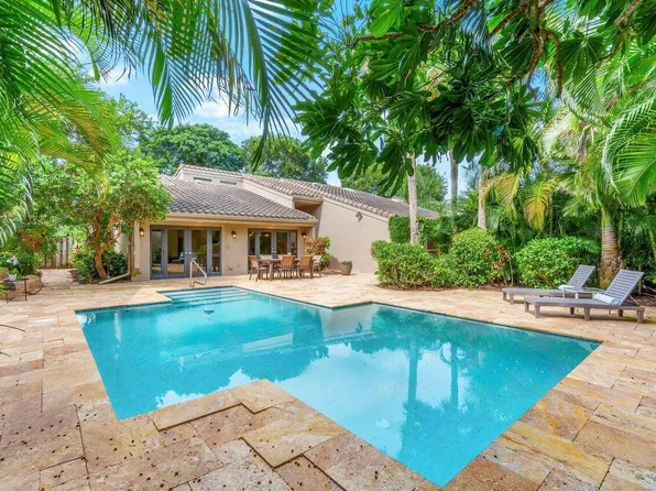 7517 Cedarwood Circle, Boca Raton, FL 33434