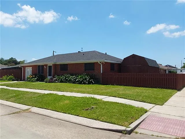 2 bed, 1.5 bath, 1250 sqft, $1,500 — Photo 4