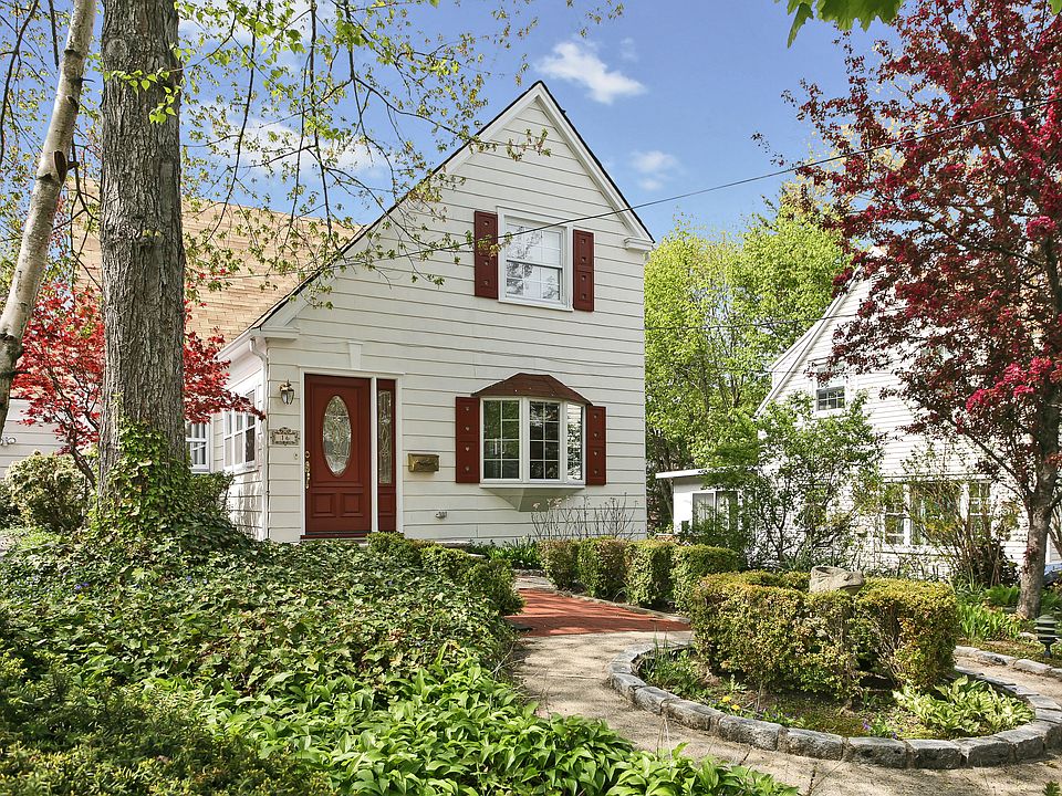 1st image of 16 Edgewood Ave