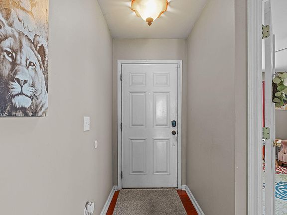 4th image of 7248 Great Laurel Dr