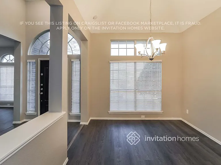 2603 Bordeaux Dr — Photo 3