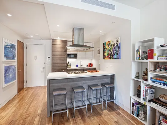 Sold by Sotheby's International Realty | media 2