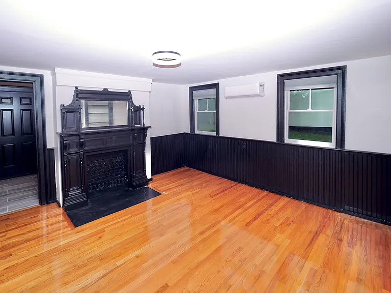 4 Grand St #1 — Photo 16