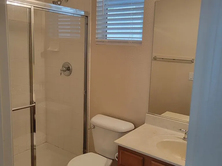 11424 Valentino Ln — Photo 24