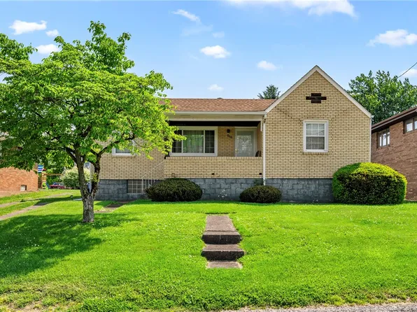 210 Margaret Ave, Jeannette, PA 15644
