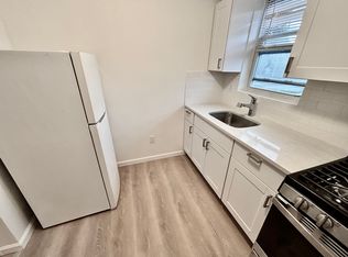 30 Davis St FLOOR 2, Beacon, NY 12508
