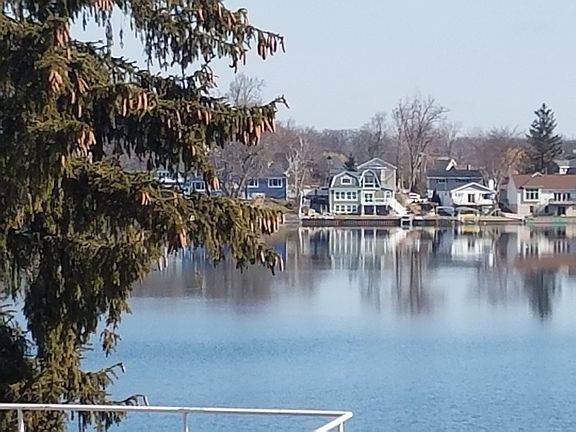 2nd image of 711 King Cir