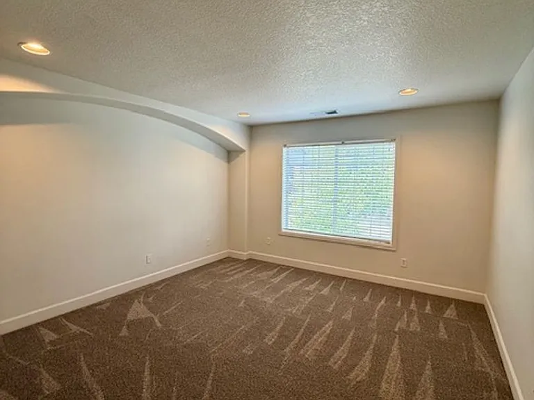 20278 Schaeffer Dr — Photo 14