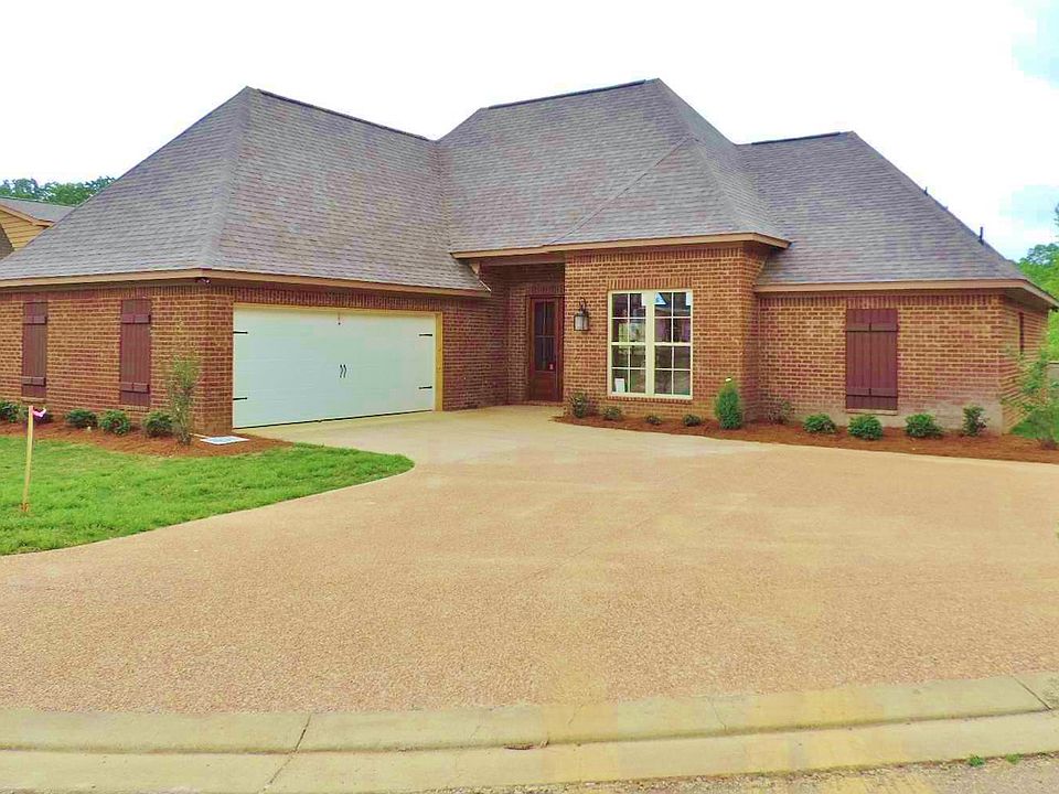 1st image of 128 Grandeur Dr