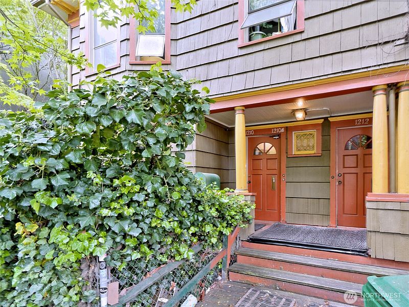 2nd image of 1210 E Pine Street