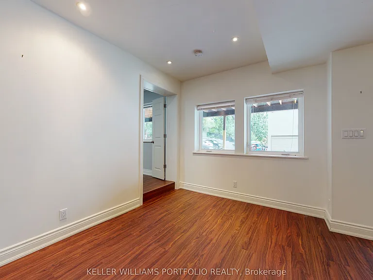 546 Eglinton Ave E #5 — Photo 20