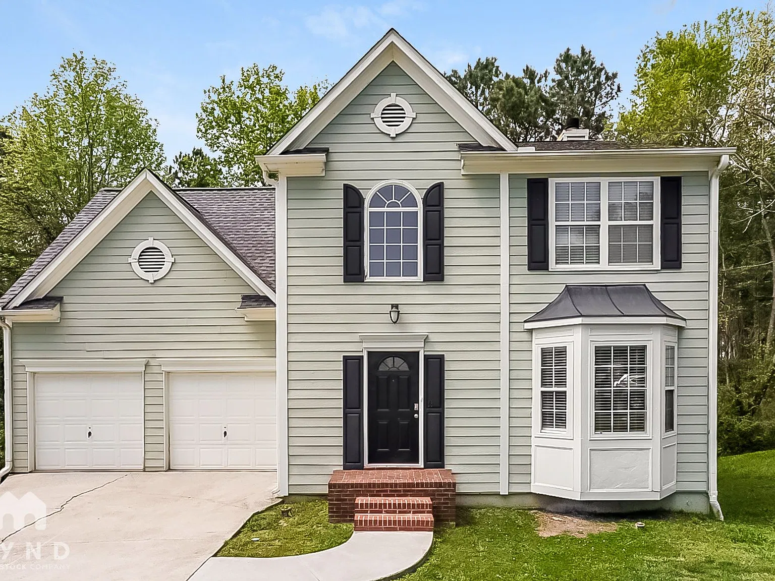 4 bed, 3.5 bath, 2148 sqft, $2,445 — Photo 1