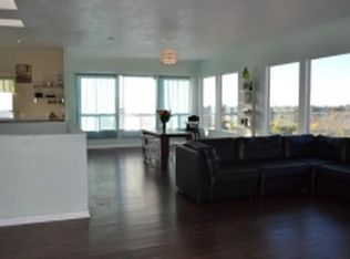 605 Executive Hills Ln SE, Albuquerque, NM 87123