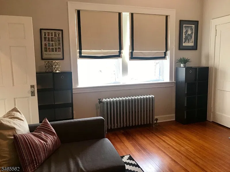 1 bed, 1.0 bath, $1,895 — Photo 4