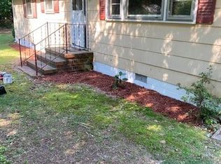 73 Rose Dr, Weems, VA 22576