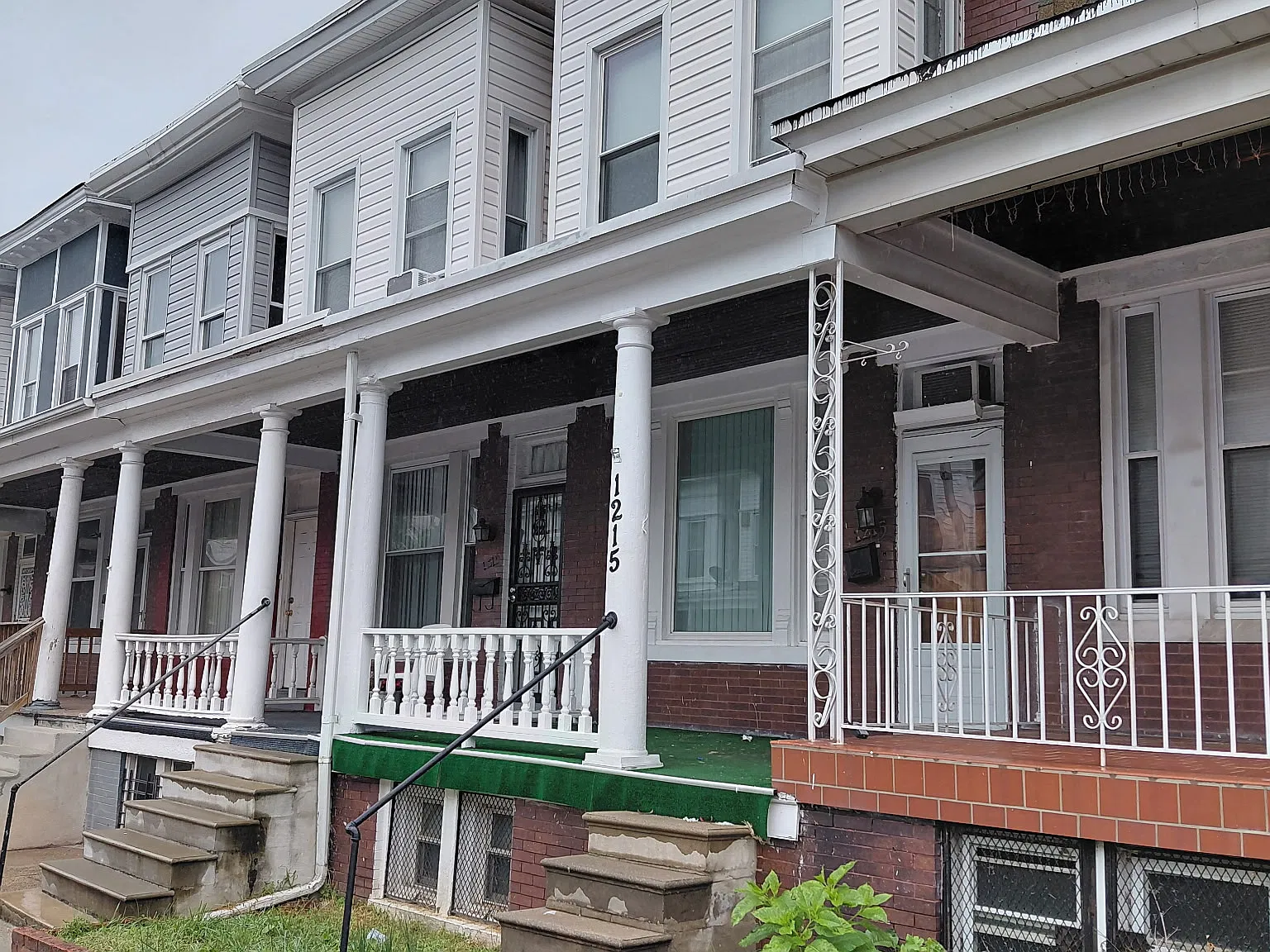3 bed, 1314 sqft, $1,895 — Photo 2