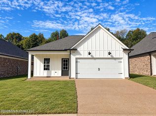 7215 Fairmont Pl, Southaven, MS 38671