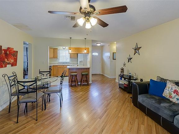 5th image of 730 Dromedary Dr