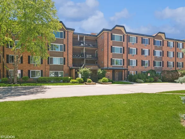 1127 S Old Wilke Rd APT 201, Arlington Heights, IL 60005