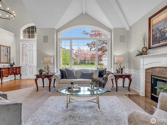 4th image of 26637 SE 15th Street