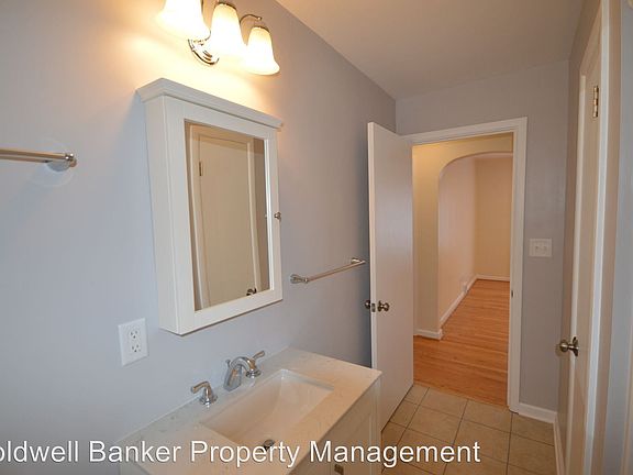 2nd image of 17 Catawba Cir