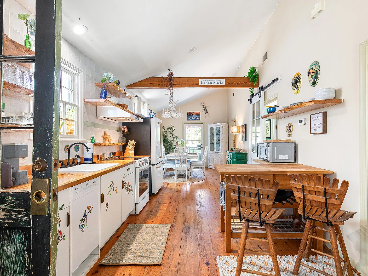 2 bed, 968 sqft, $4,500 — Photo 4