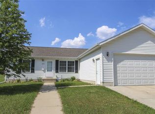 319 Monroe St, Waterloo, IA 50703