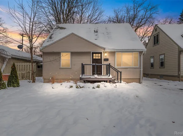 3274 Harvard Rd, Royal Oak, MI 48073