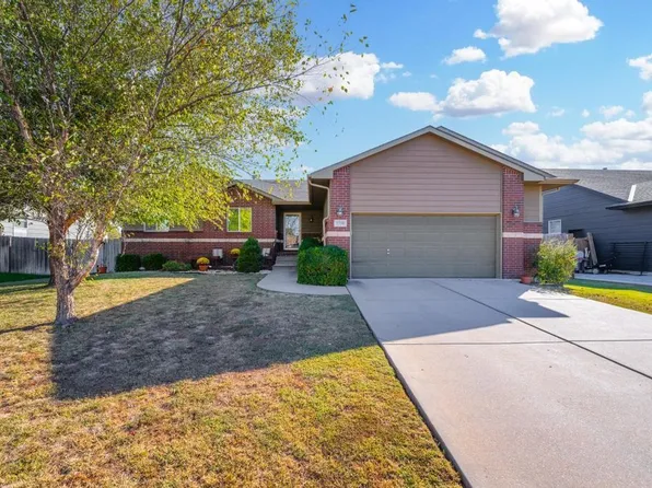 1738 N Prairie Run Cir, Mulvane, KS 67110