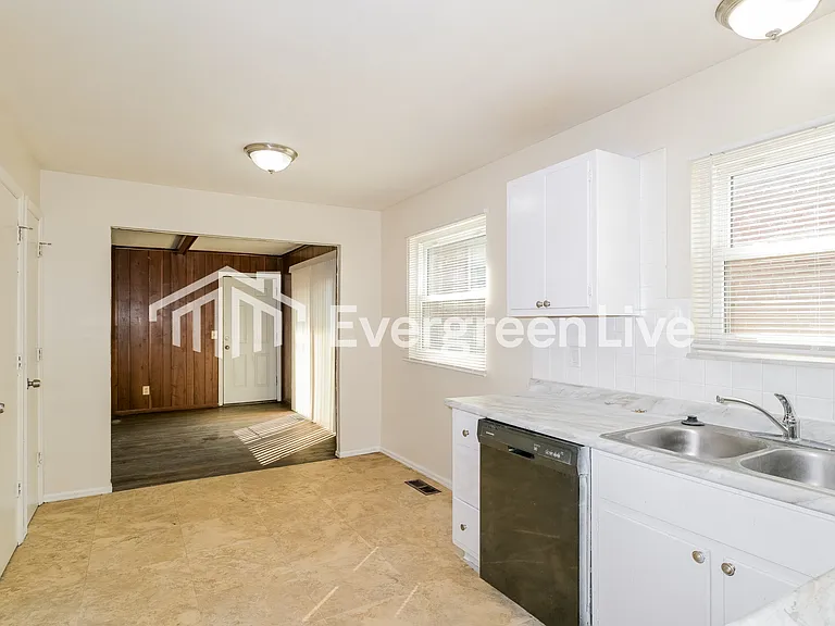 4871 Bluesage Trl — Photo 5