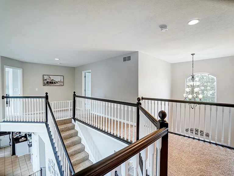 3234 Walkerview Dr — Photo 25