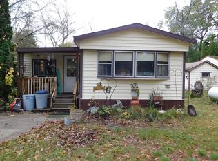 W4770 Chrissie Cir, Shawano, WI 54166