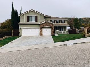 17745 Heron Ln, Santa Clarita, CA 91387