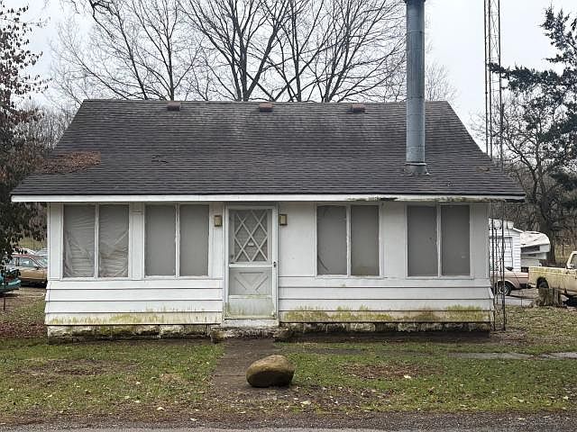 1st image of 8528 Meeker Rd