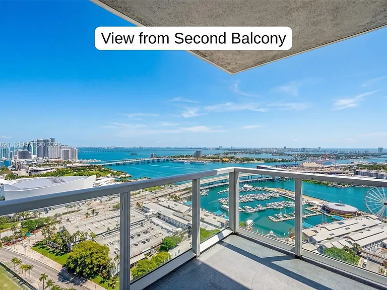 244 Biscayne Blvd #3702 — Photo 14