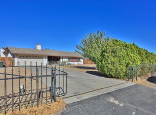 11194 Caribou Ave, Apple Valley, CA 92308