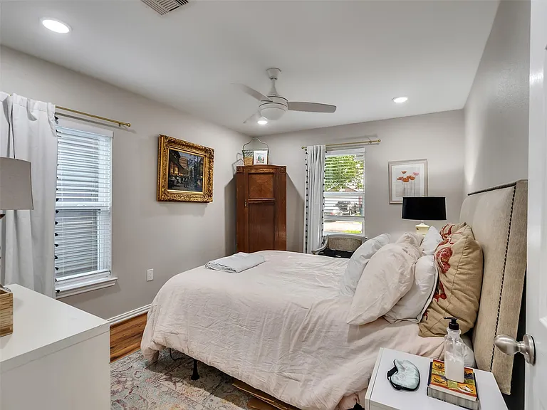 10309 Chesterfield Dr — Photo 15