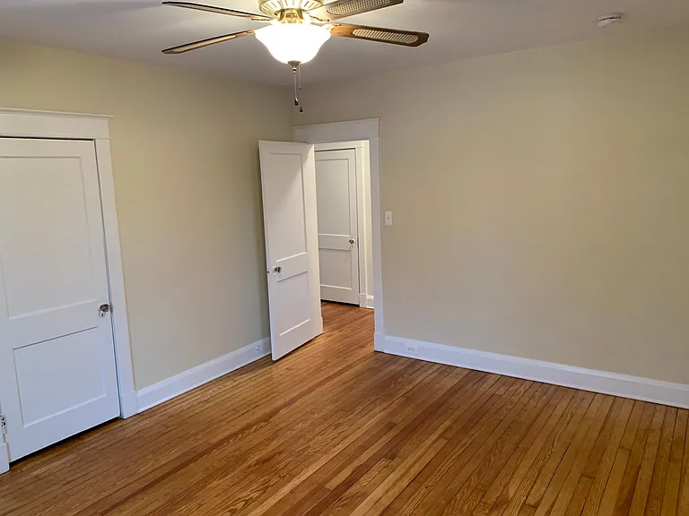 222 Newburg Ave — Photo 34