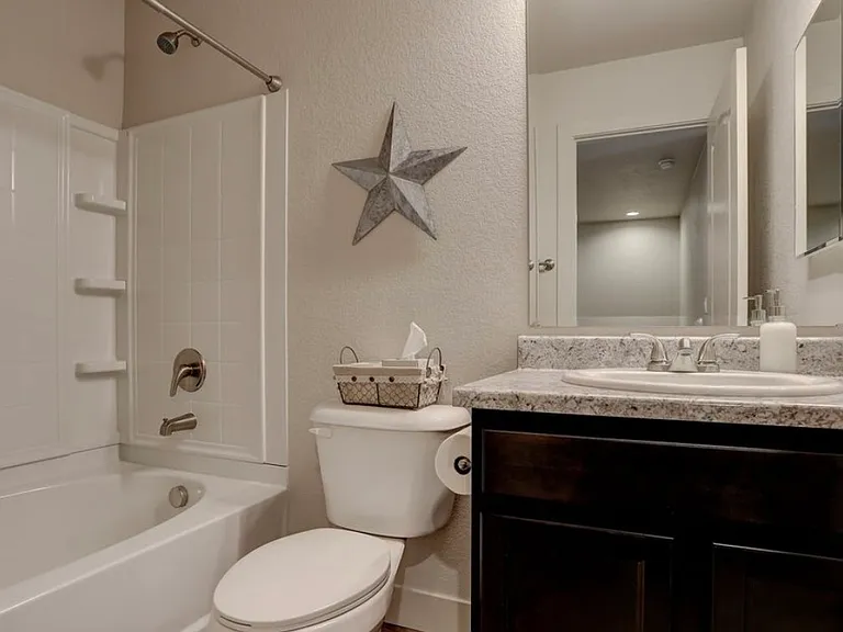 13620 Garfield St #C — Photo 7
