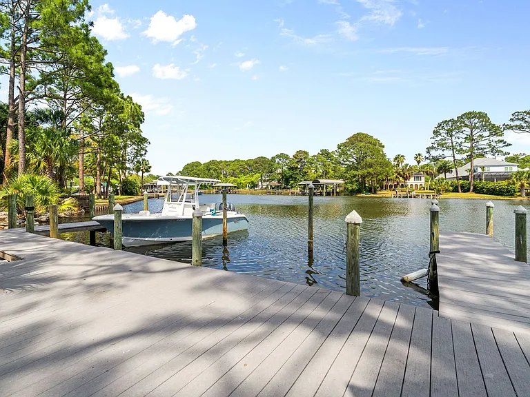 364 Carson Oaks Ln — Photo 48