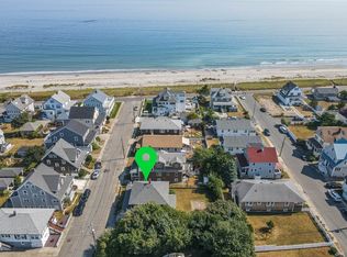 70 F St, Hull, MA 02045