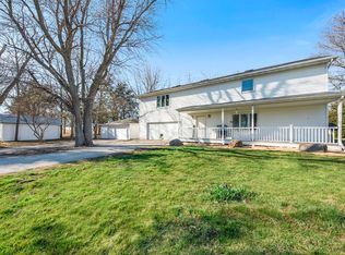 3180 E. North Rd., Morris, IL 60450